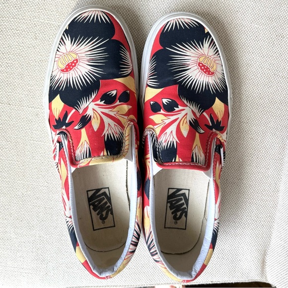 Vans for J. Crew Unisex classic slip-on shoes (size Women’s 9 or men’s 7.5) - Picture 13 of 16